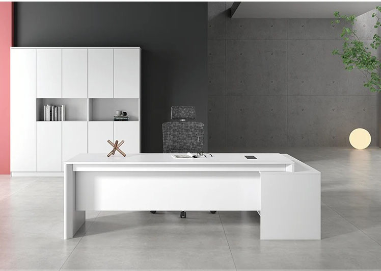 Modern L-shape executive office desk with storage Saudi Arabia | مكتب تنفيذي عصري على شكل L مع وحدات تخزين في السعودية